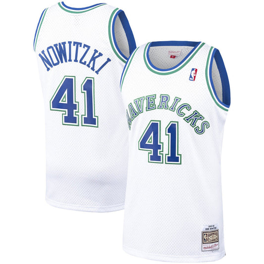 Men's Dirk Nowitzki Dallas Mavericks Mitchell & Ness 1998-99 Hardwood Classics Swingman Jersey - White